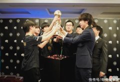【游戏世界】Doinb太恨LCK了？T1输掉比赛后疯狂嘲讽：“中路差距”