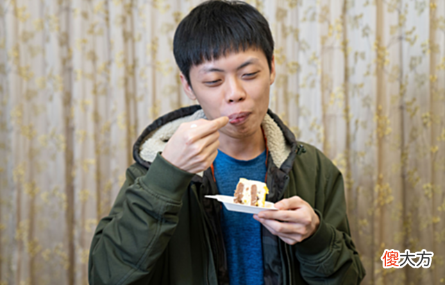 【游戏世界】继EDG小祥之后，LCK小将正式加盟TT，LPL夏季赛悬念重重