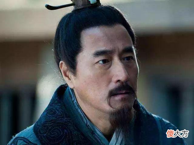 【历史故事】韩信投奔汉营却当逃兵，刘邦气得要杀他，为何最终又拜其为将军？