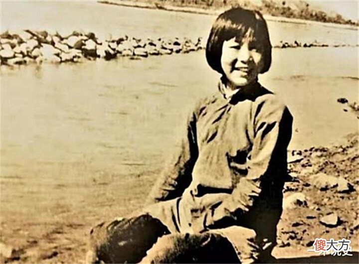 【历史故事】四川老太太相亲后再婚,新婚夜丈夫突然大哭:60年前你就嫁过我