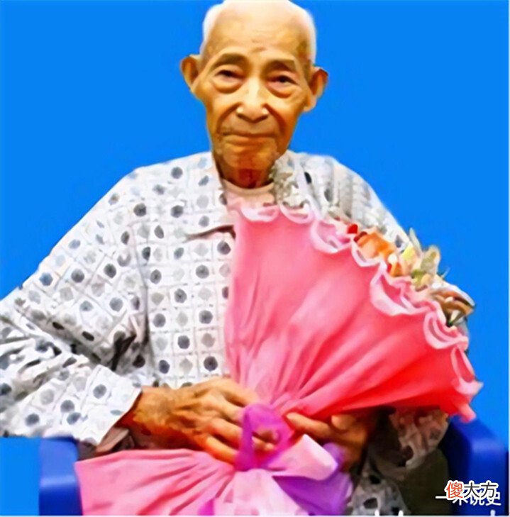 【历史故事】四川老太太相亲后再婚,新婚夜丈夫突然大哭:60年前你就嫁过我