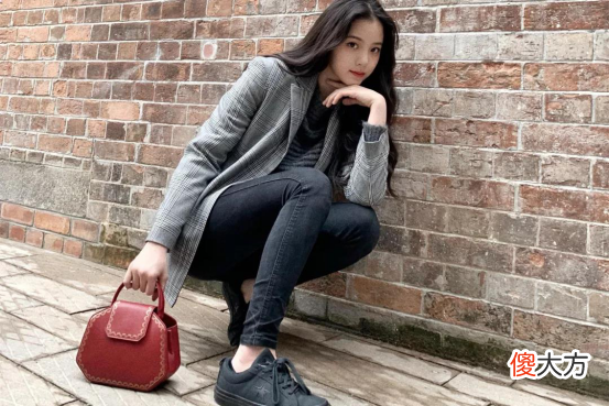 【时尚一点】这5款大牌包包送给女人一般都不会出错