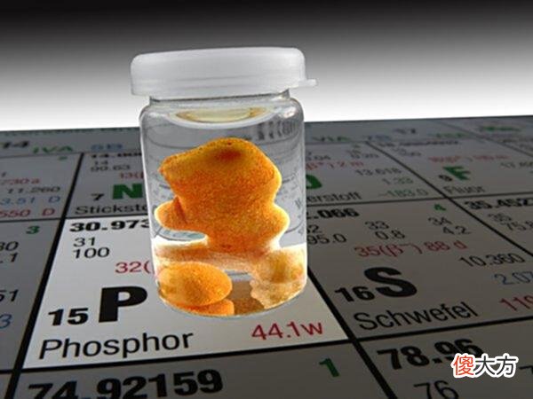【历史故事】炼金术士布朗特，囤积尿液想要提取黄金，却意外发现了磷元素