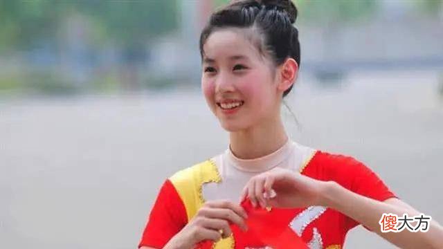 【就爱时尚】看到章泽天穿无痕衣，身材也可以这么辣