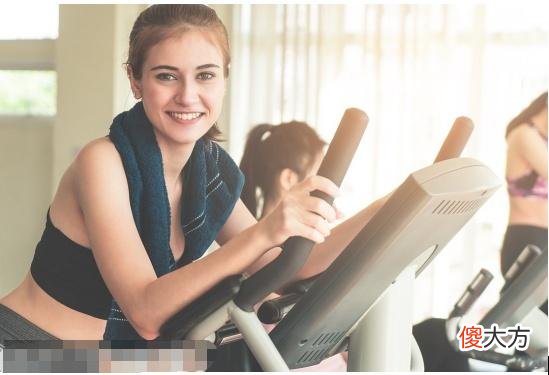 【时尚一点】奔五女人显老像“黄脸婆”做好4件事，比护肤品管用还省钱