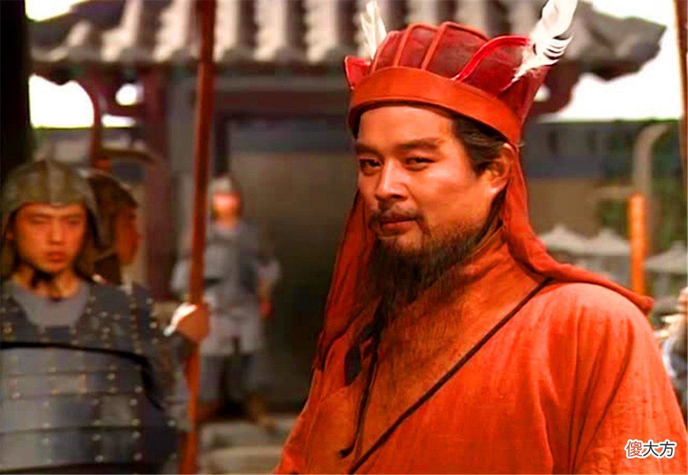 【爱历史】三国时期雄踞一方的诸侯，由于自己怯懦无能，成为死得最窝囊的人