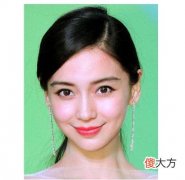 【就爱时尚】化妆师：女人不管奔几，化妆宜淡不宜浓