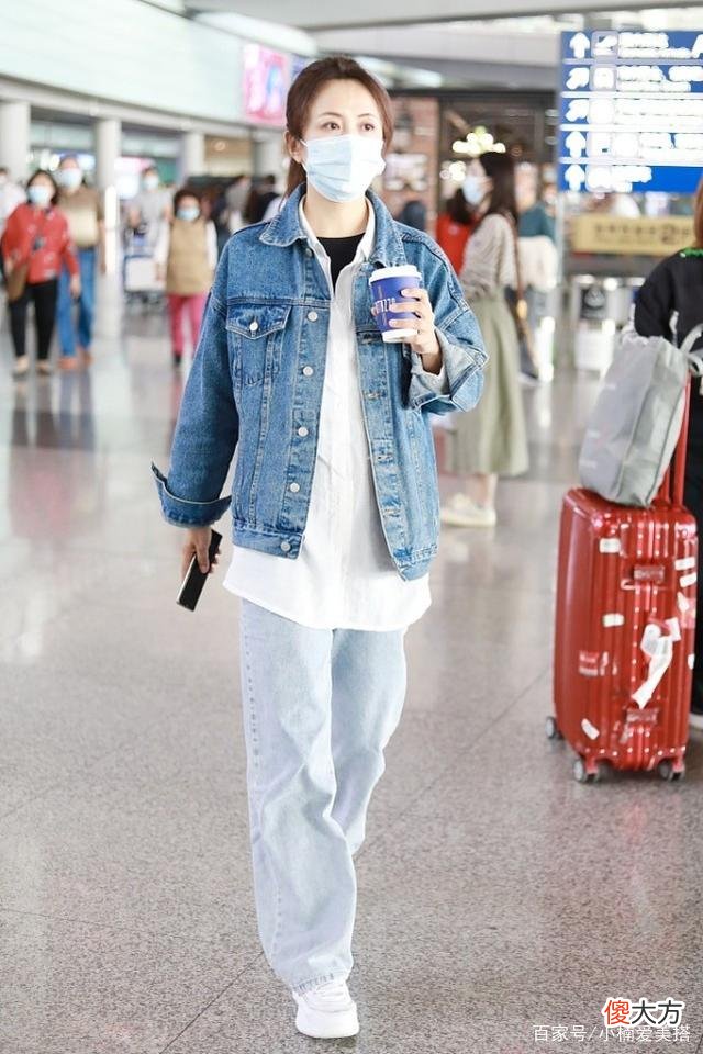 【时尚一点】女明星杨童舒的减龄穿搭技巧有哪些？