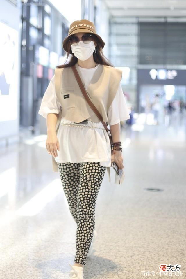 【时尚一点】30+女人不知咋选私服？照搬薛佳凝的造型