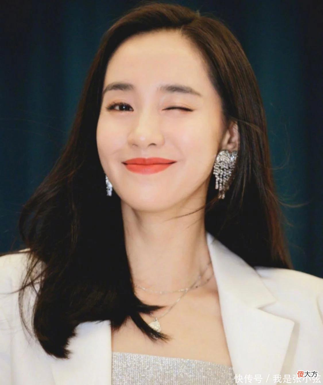 【就爱时尚】为什么有些女人越老越耐看？主要是这3方面的提升，才能优雅老去