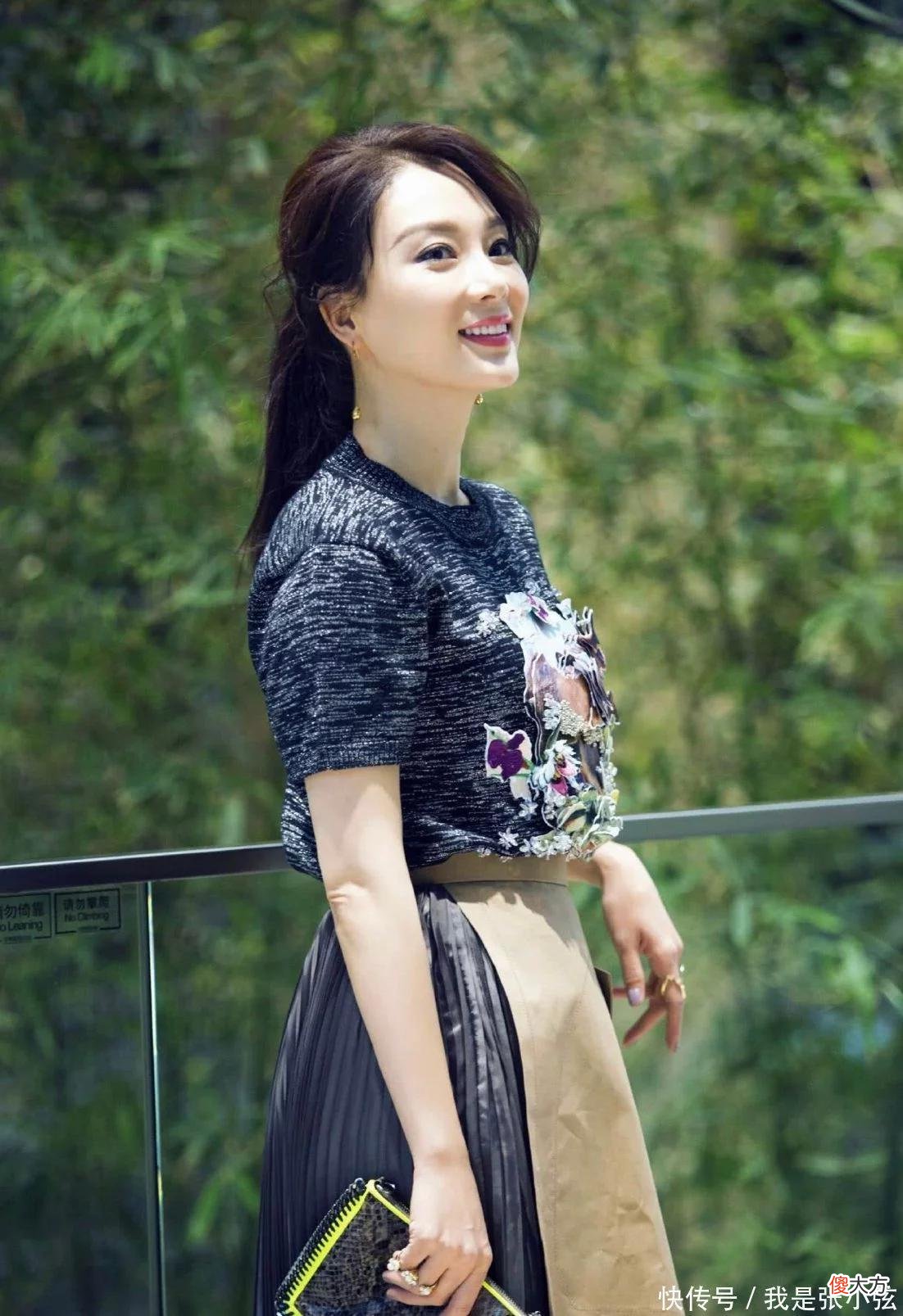 【就爱时尚】为什么有些女人越老越耐看？主要是这3方面的提升，才能优雅老去