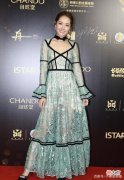 【就爱时尚】透视服装如何搭配才能显得性感又时尚？