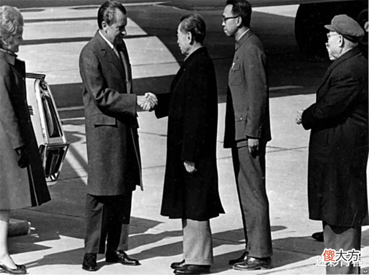 【爱历史】美国最后悔对华做的错事,不是大使馆被炸,而是卖给我们一件武器