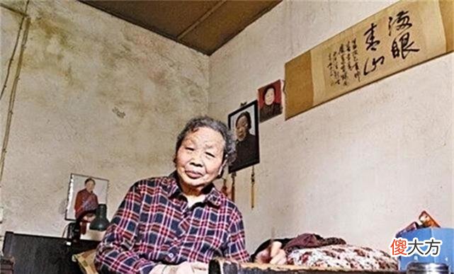 【历史故事】最后的3个特务，建国后在大陆低调生活，相聚后还拍了张合影