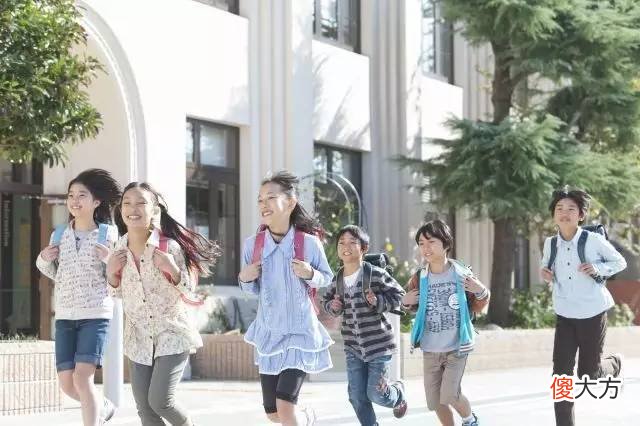 四十岁，月工资过完，没有存款正常吗？你们的存款有多少？