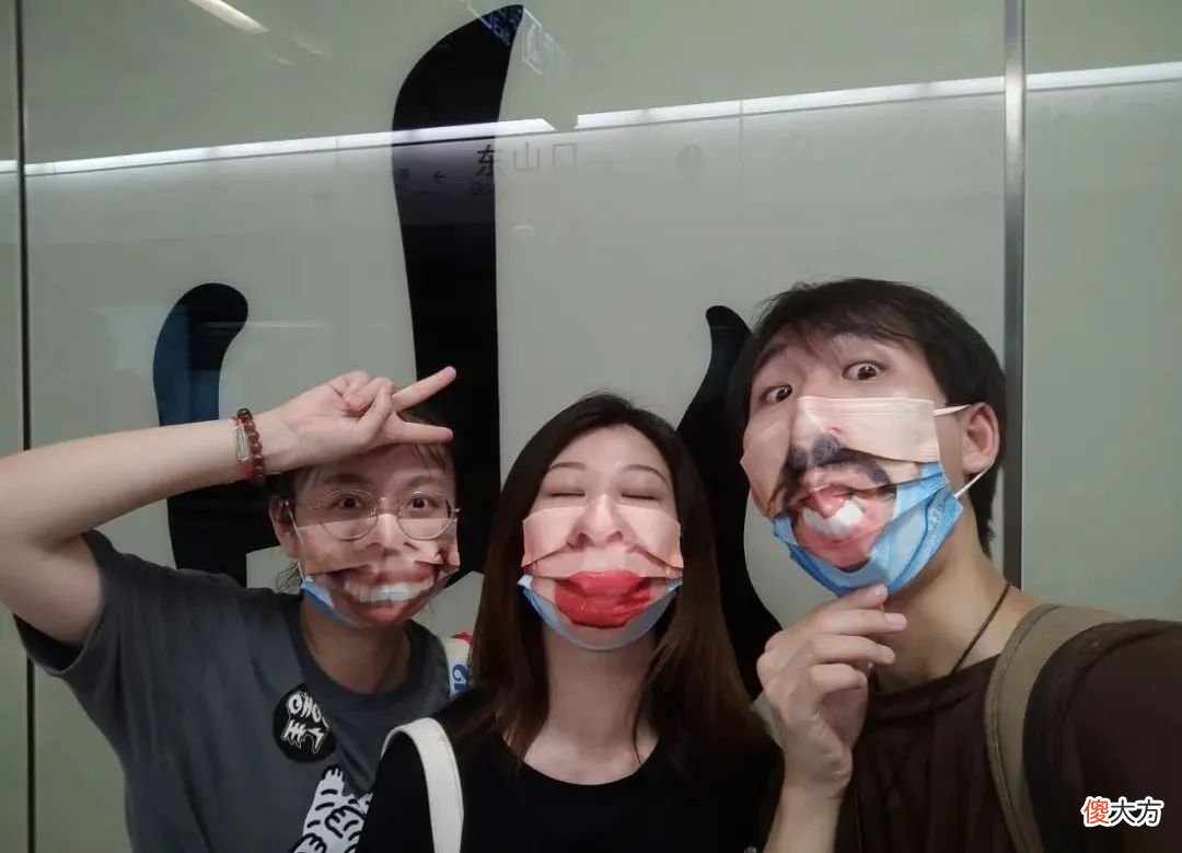 今天，我们在广州街拍了61张笑脸