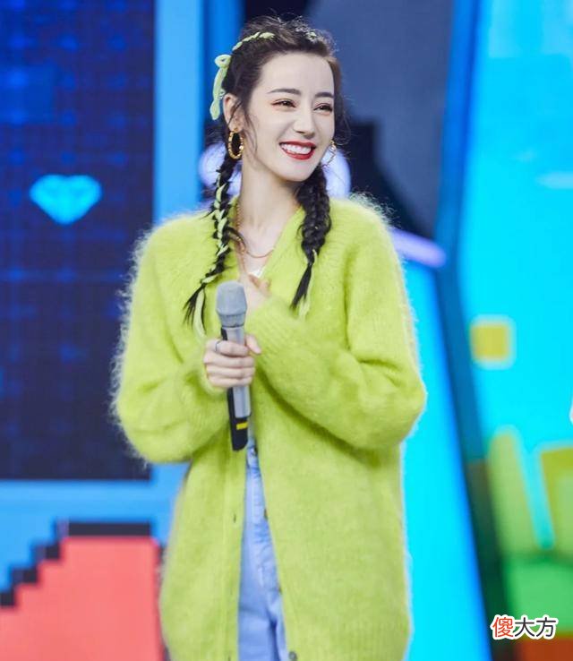 【就爱时尚】彩虹小熊毛衣，配色也太绝了，朝气有活力，穿上瞬间年轻了好多
