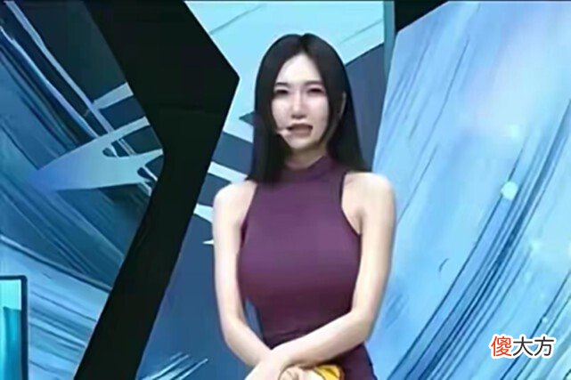 【游戏迷】坏空空上演花式应援，身穿队服跳舞充满3D感！网友：有一半功劳
