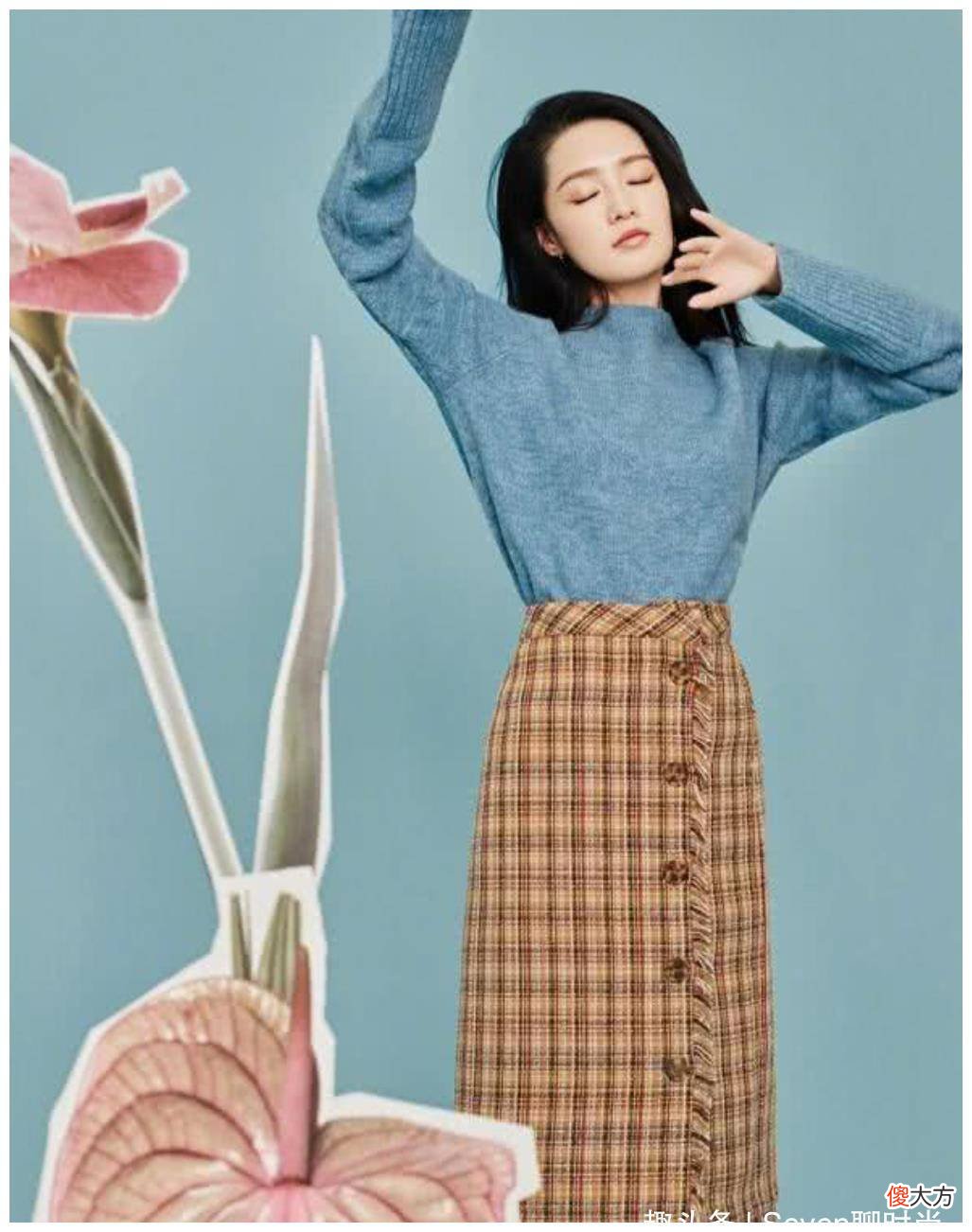 【时尚一点】李沁对牛仔外套真的很爱，穿着t恤冷穿棉服热的季节
