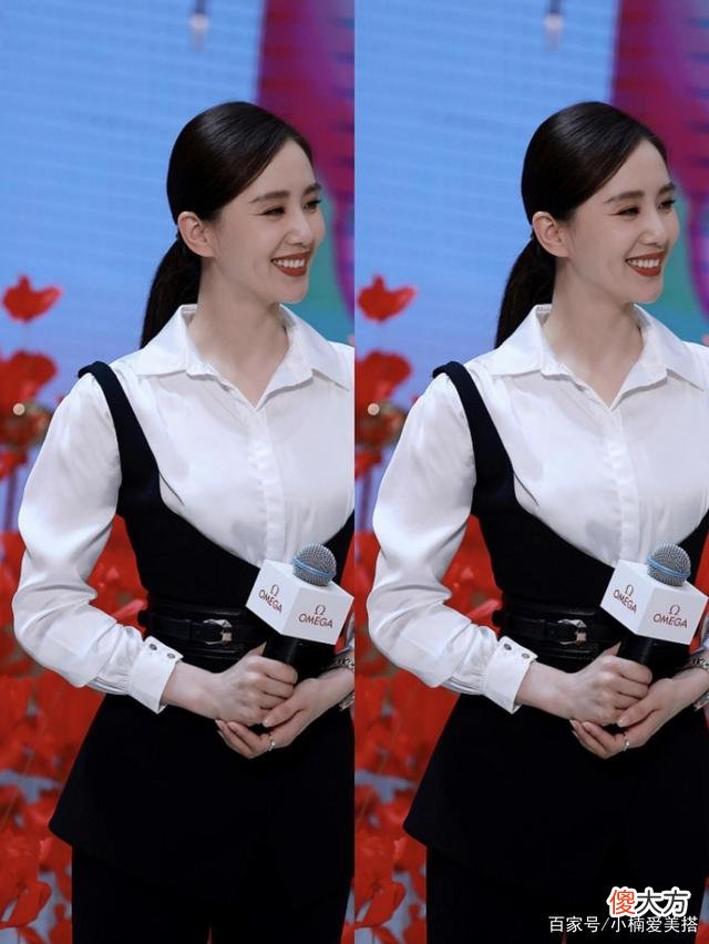 【就爱时尚】白色半高领卫衣+红色灯芯绒长裤运动服怎么搭配？