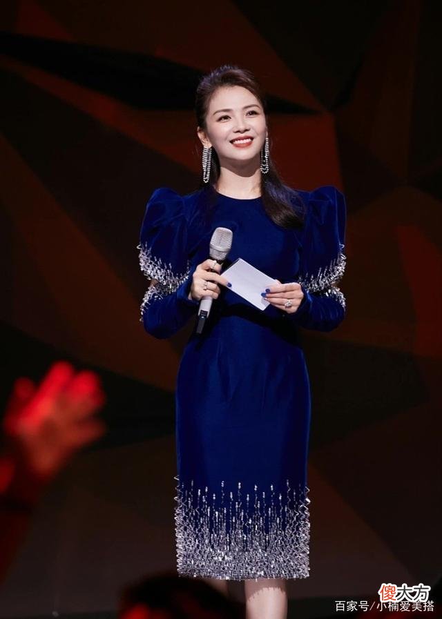 【时尚一点】礼服裙如何搭配才能显得高级感？