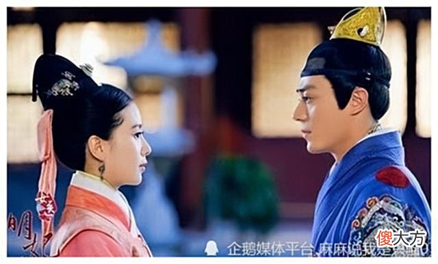 【爱历史】从服饰变迁看刘诗诗如何一步步成长为大明女国医