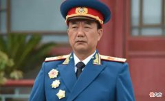 【爱历史】开国大将黄克诚的家风，立下两条规矩，亲哥哥来了也不给面子
