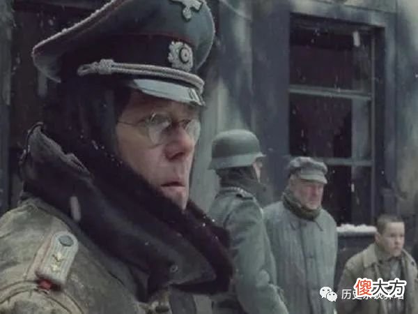 【爱历史】是“鬼才”，还是庸才？希特勒对他又爱又恨，几度被罢免的伦德施泰特