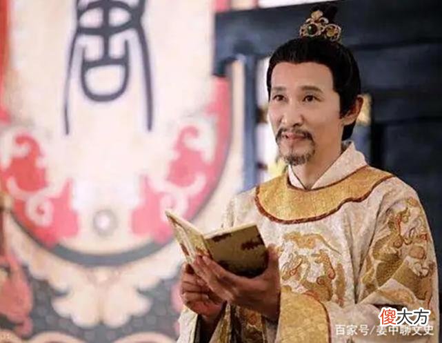 【历史故事】唐玄宗年过76岁，其子李亨却送他100个美女，2年后才知其阴险之处
