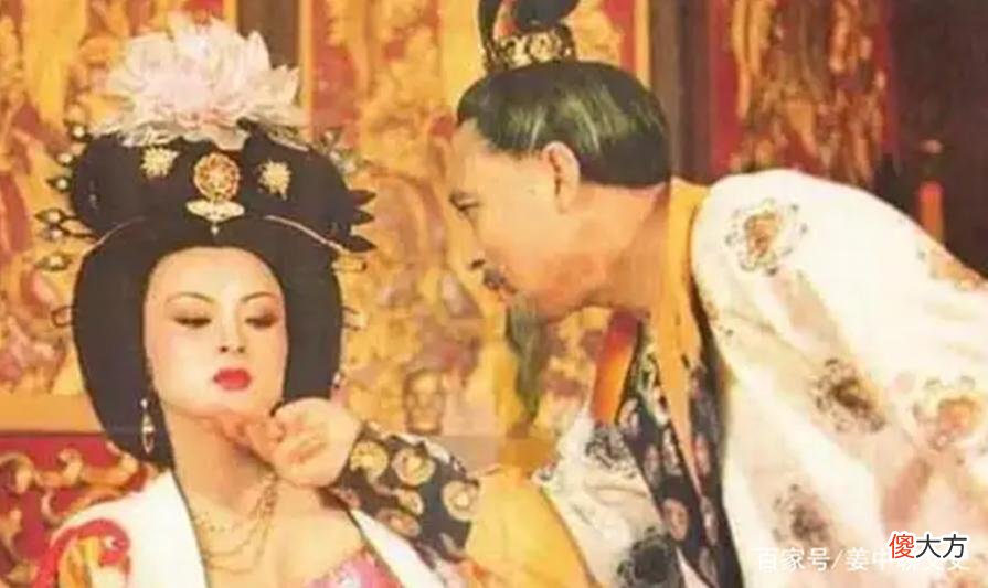 【历史故事】唐玄宗年过76岁，其子李亨却送他100个美女，2年后才知其阴险之处