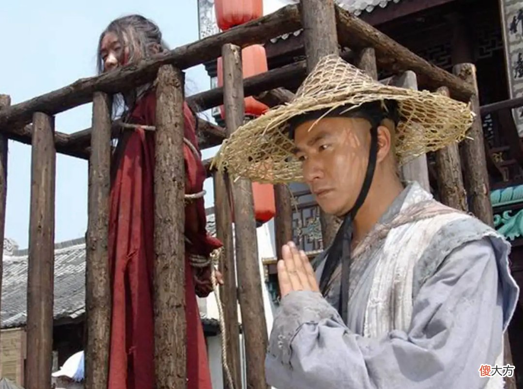【爱历史】朱元璋去拜佛，问方丈：朕要跪下吗？方丈用8个字救了全寺人