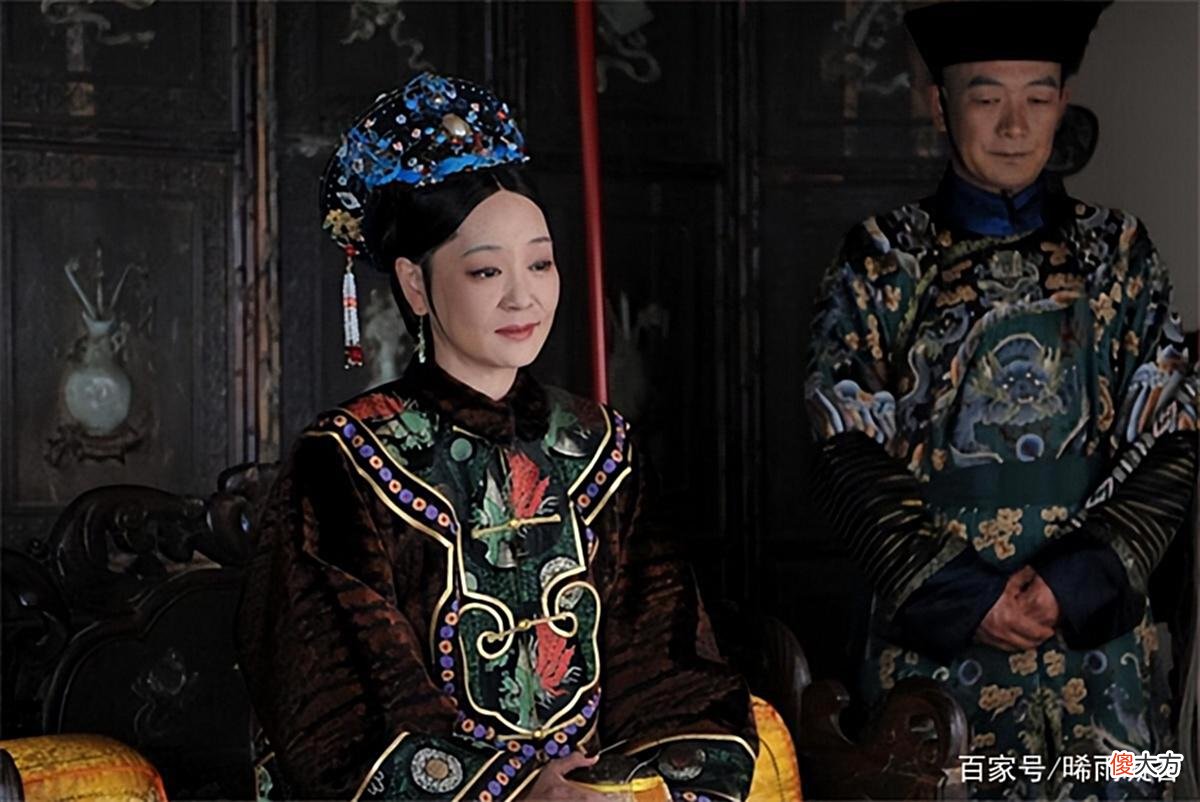 【爱历史】与康熙合葬的5个女人，4个是皇后，剩余1个是谁？