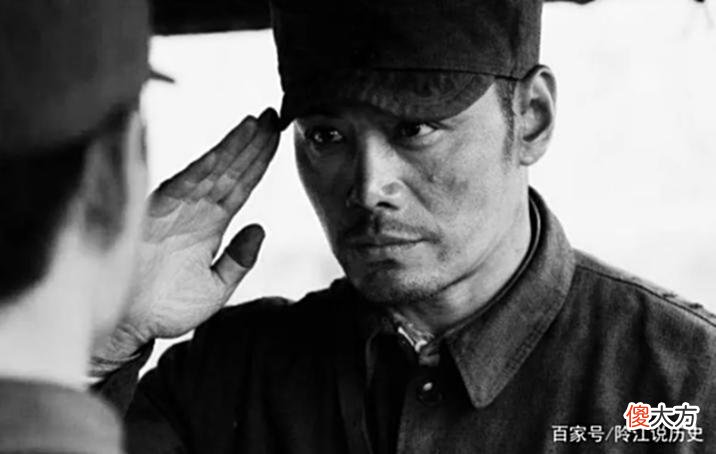 【历史故事】开国上校刘建国夜行奇事：一觉醒来不见了大部队，只剩一人一马