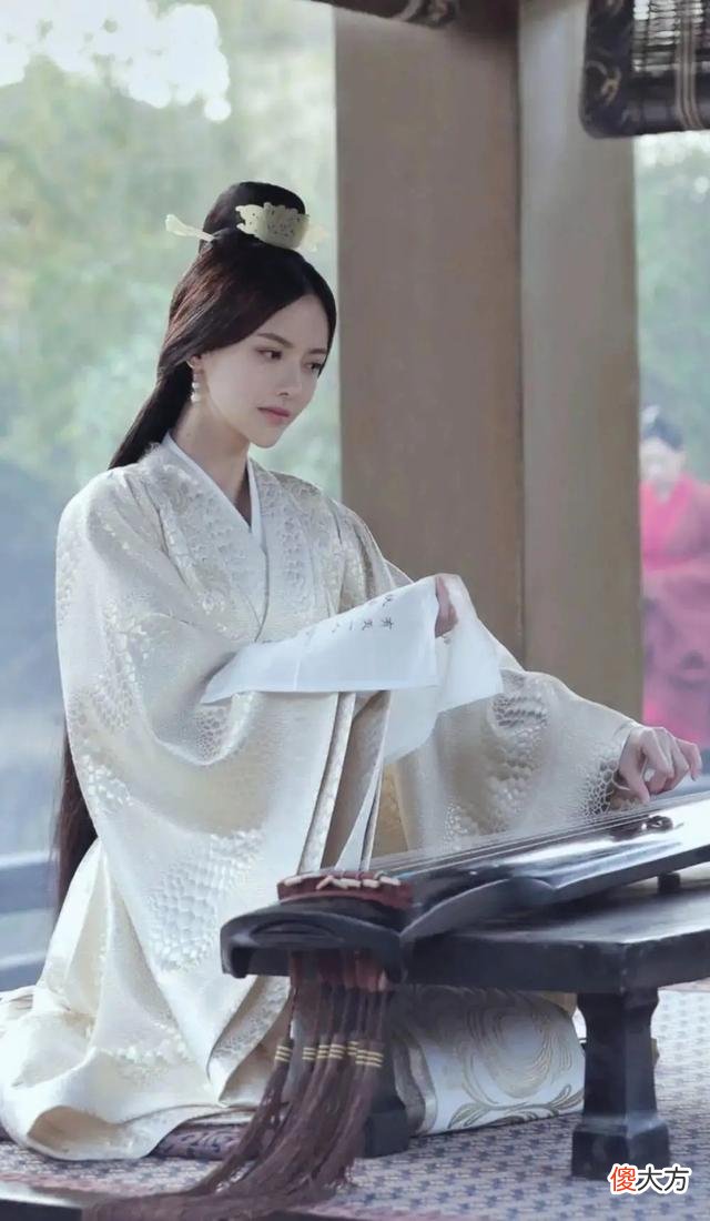 【爱历史】甄氏是一个已婚的女人，曹家父子都争着要，为何结局那么惨？