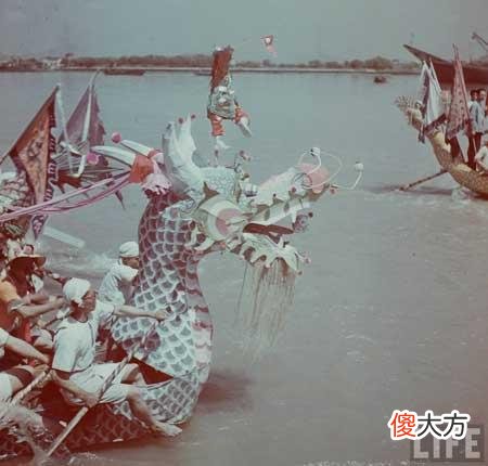 【爱历史】老照片 民国时期上海最后一次赛龙舟 好不热闹