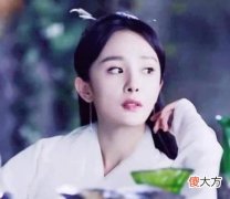 【时尚一点】杨幂客串《枕上书》最美代表，大图模式重新看回杨幂的形象