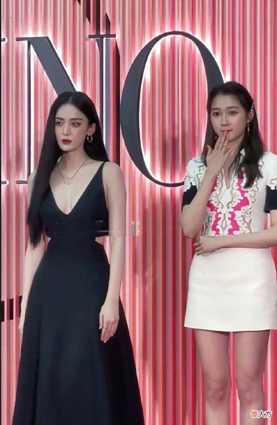 【就爱时尚】娜扎关晓彤同台活动照流出，气质稳赢，看着真女神