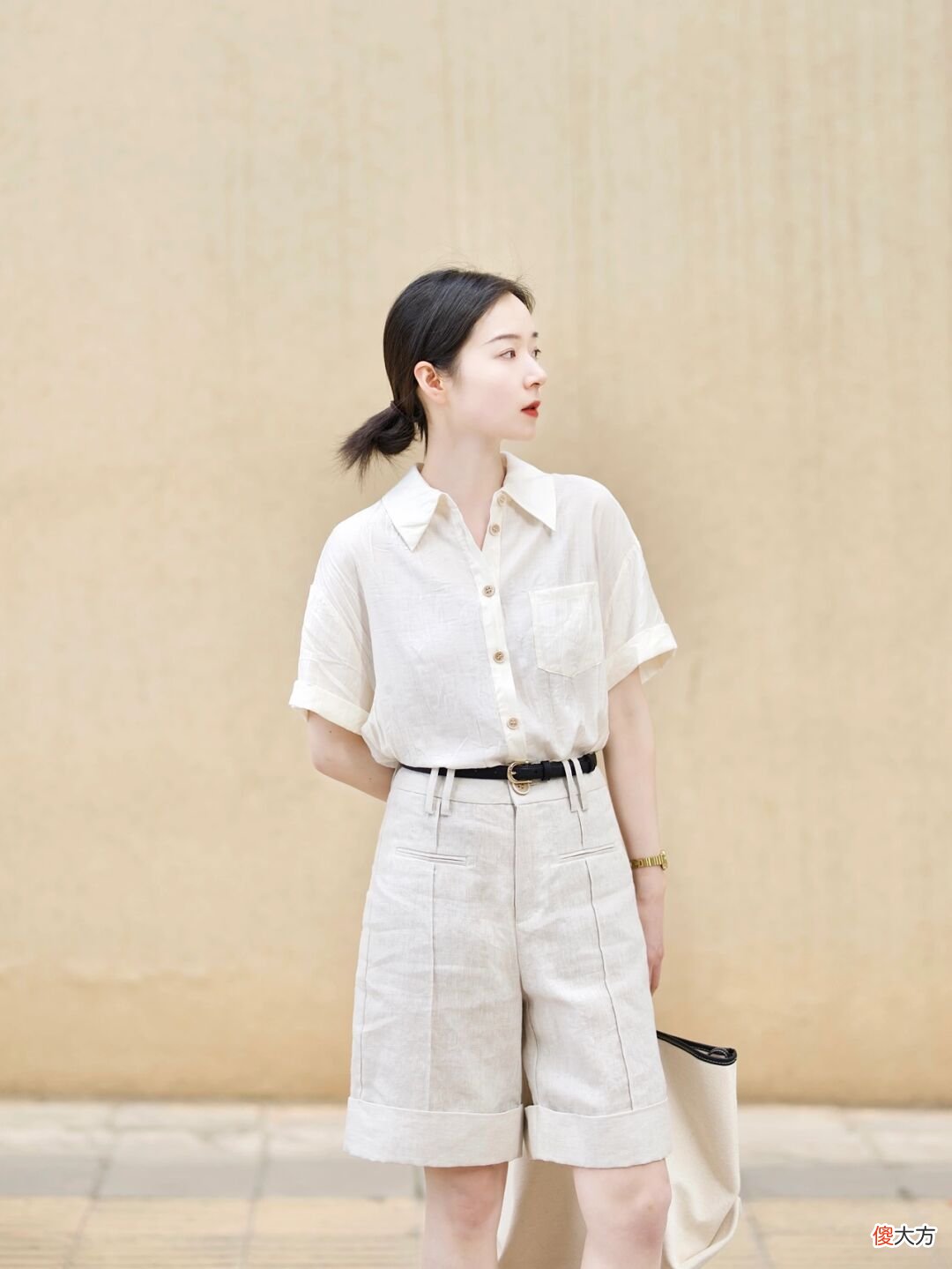 【时尚一点】夏天衣服不用买太多，有这几款单品就够了，简约时髦又百搭