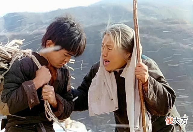 【爱历史】抗日胜利后，一农村老妇捡日本弃婴当孙子养，后来的结局令人欣慰