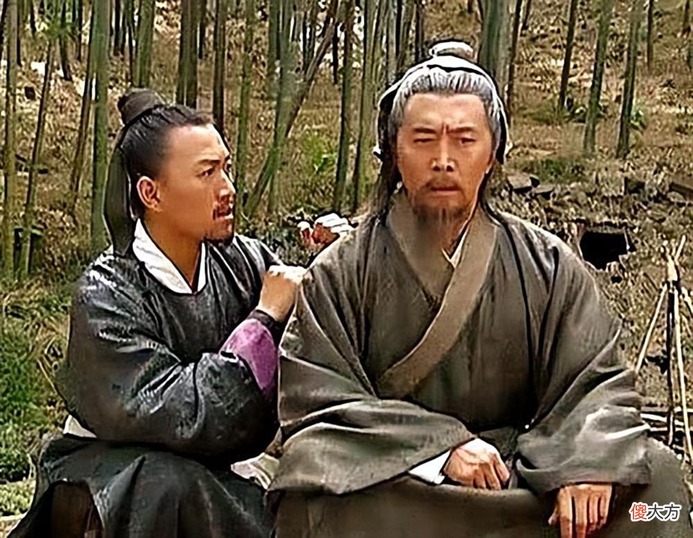 【历史故事】朱元璋问刘伯温：我梦见三人头上带着血，盖着土，这是什么预兆？