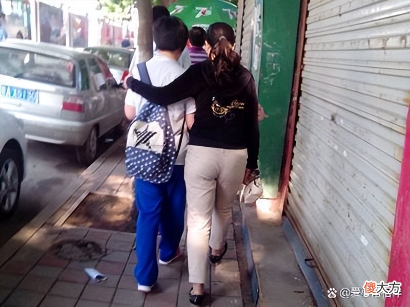 父母不用事事管着娃，只要管好3点，孩子长大就能出人头地