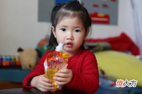 越来越多孩子“早发育”，身高发育时间被压缩，家长需提前预防