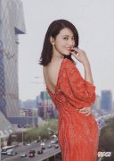 【就爱时尚】高圆圆怎么用最平常的衣服穿出最优雅的气质，看起来妩媚有女人味