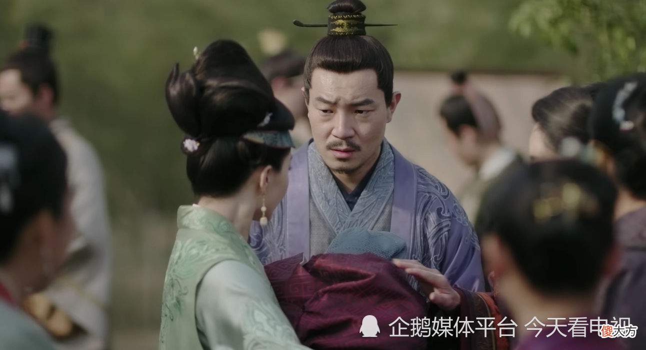 【历史故事】知否：为什么沈皇后送走小邹氏不够，还要在众人面前脱簪请罪？
