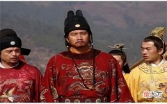 【历史故事】刘协一生最无奈的两句话，一句让曹操如惊弓之鸟，一句却贻笑千年