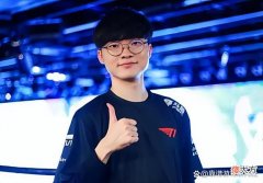 【游戏迷】LOL：RNG上单换谁都行，Doinb锐评RNG新阵容，外媒更新奖金排行榜