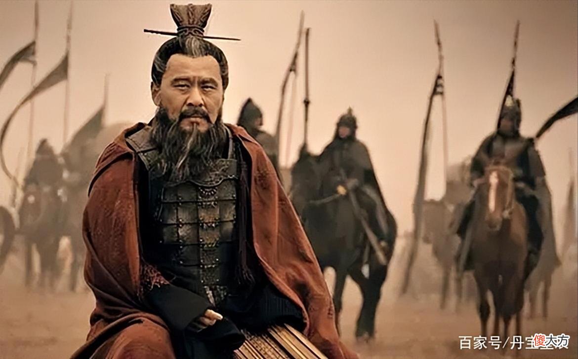 【历史故事】刘备看走眼放走陈群，却被曹操三代重用，他后人还成为新中国元帅