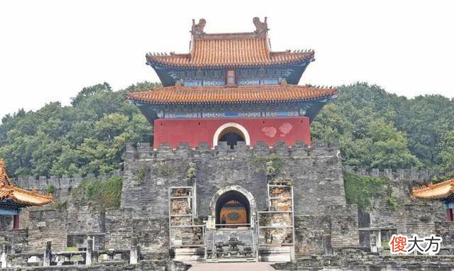 【历史故事】在这座不起眼的小城里，为什么会有一座世界遗产帝王陵？
