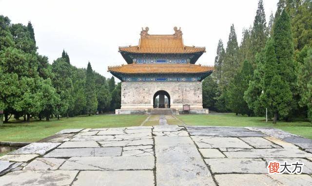 【历史故事】在这座不起眼的小城里，为什么会有一座世界遗产帝王陵？