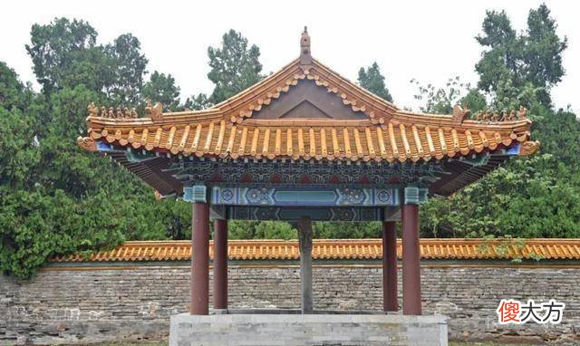 【历史故事】在这座不起眼的小城里，为什么会有一座世界遗产帝王陵？